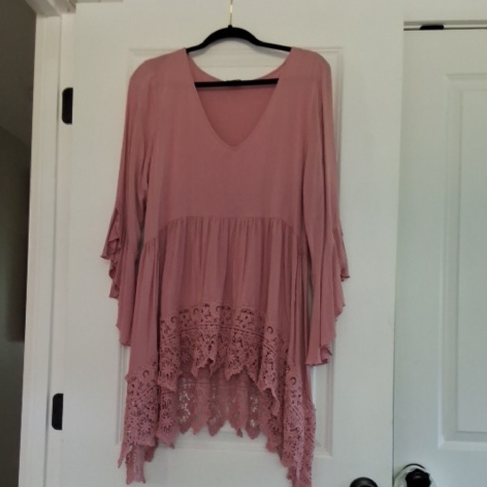 Cupio Women's Pink Lace Trim Blouse